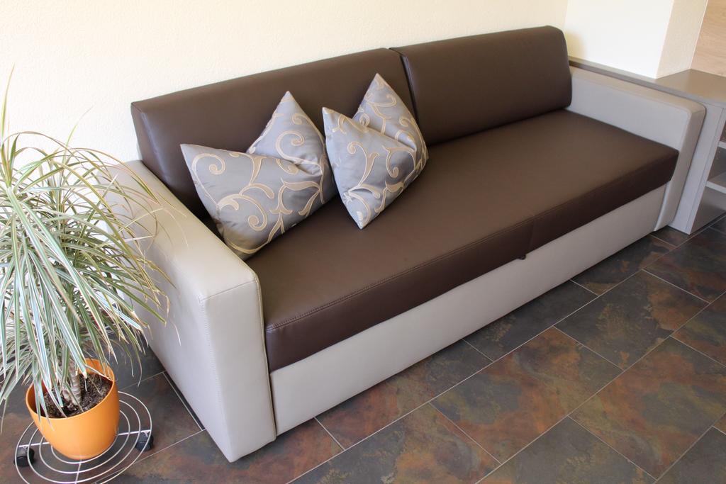 Collina Apartment *